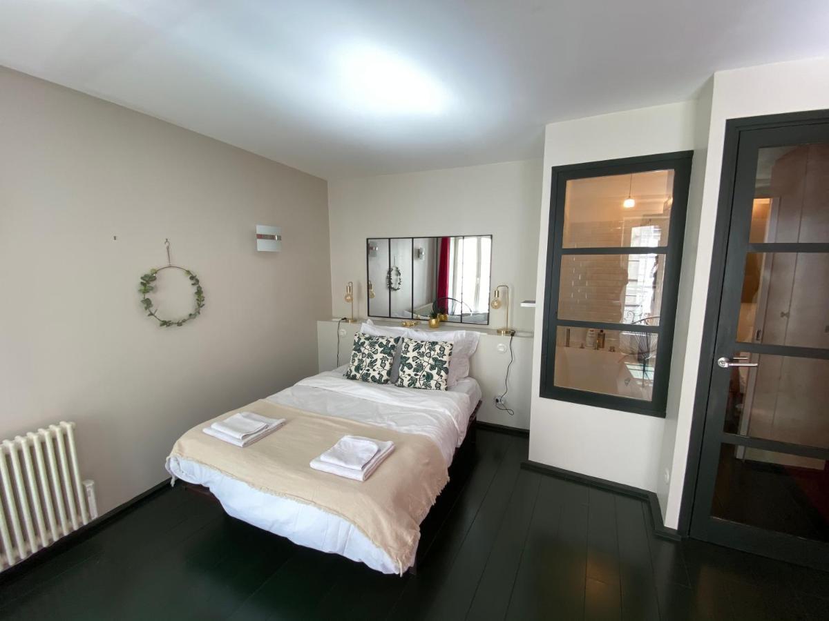 Appartement Rue du port à La Rochelle  Extérieur photo