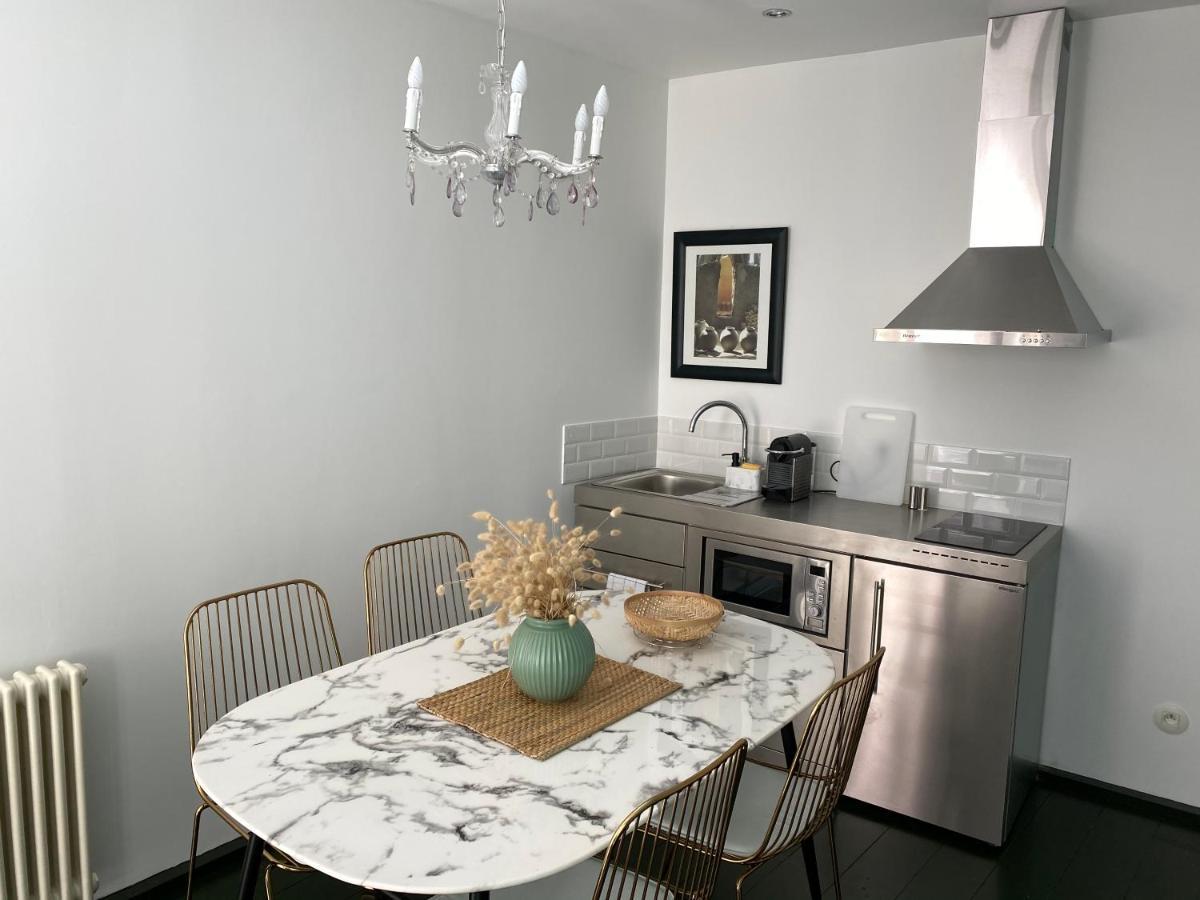 Appartement Rue du port à La Rochelle  Extérieur photo