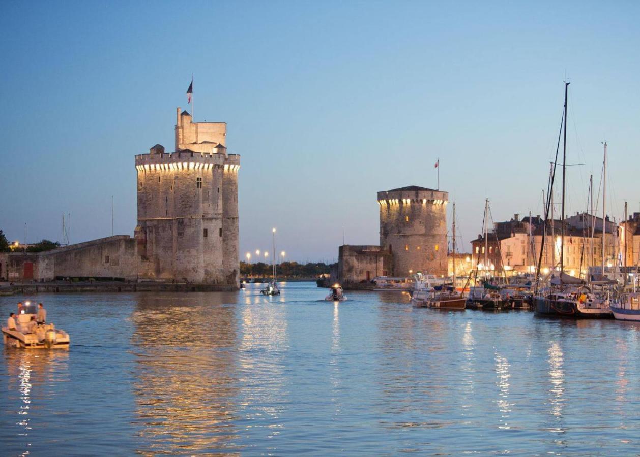 Appartement Rue du port à La Rochelle  Extérieur photo